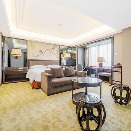 Zhongshan International Hotel Exterior foto